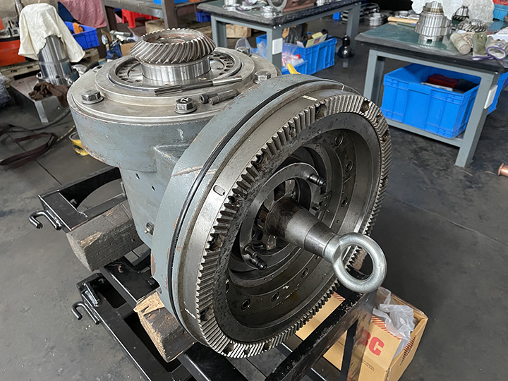 直角銑頭維修(xiū)